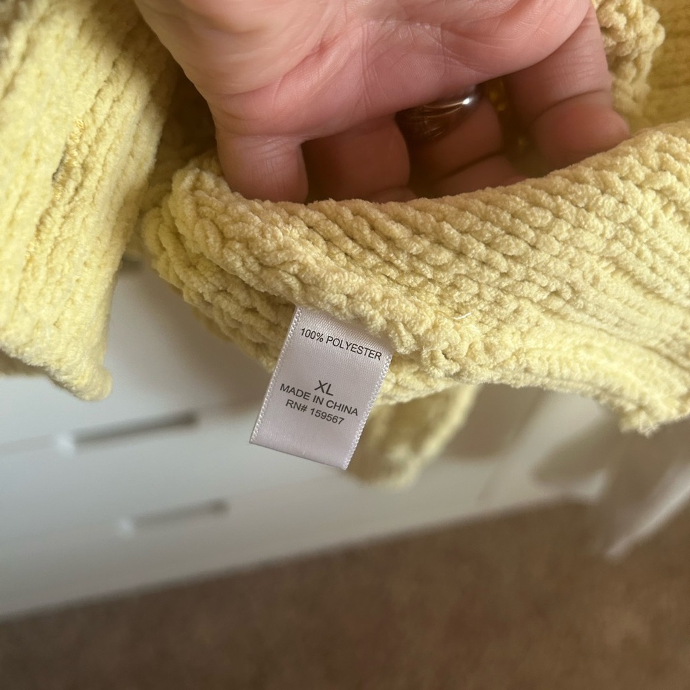 Hazel Moon Cozy Yellow Cable Big Button Hooded Knit Cardigan - Picture 7 of 12
